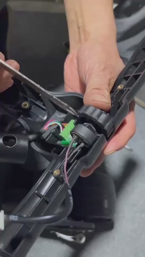 The Weekender Electric Golf Cart Black